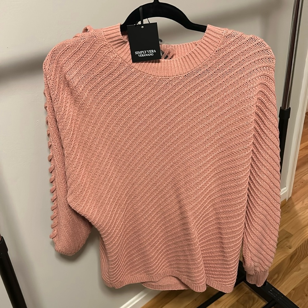 Vera Wang pink knit sweater - medium - never worn - tags still on